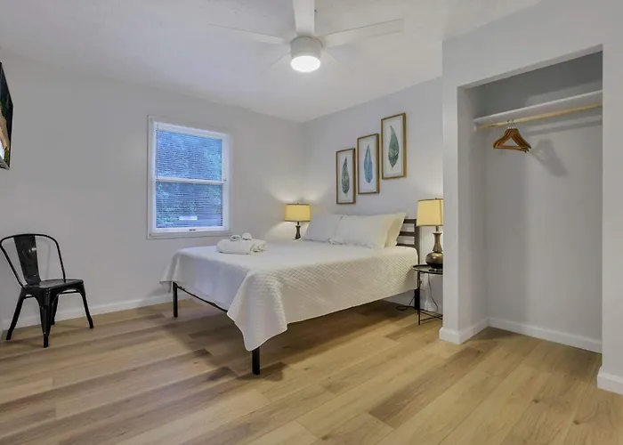Сasa de vacaciones The Northern Light - 3 Bedroom 2 Full Bath Columbus