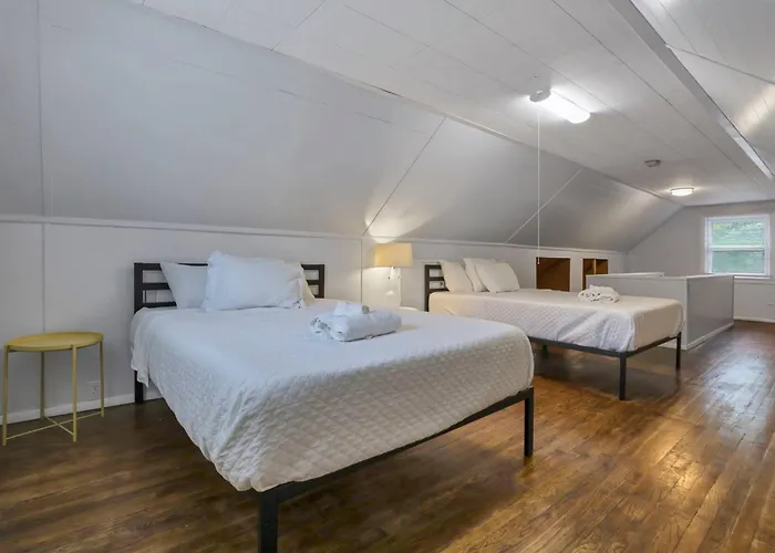 Сasa de vacaciones The Northern Light - 3 Bedroom 2 Full Bath Columbus